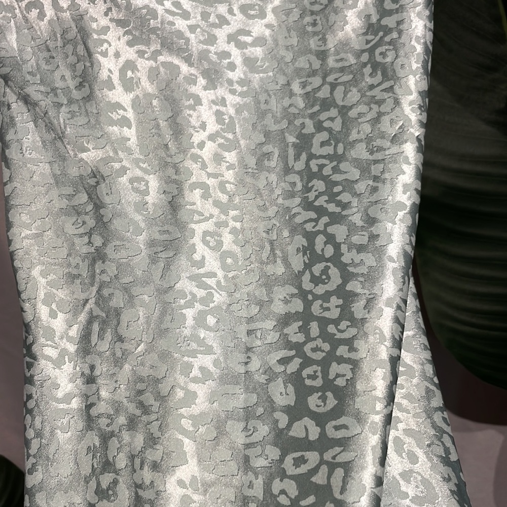 See You Monday Silk Dress - Picture 4 of 8